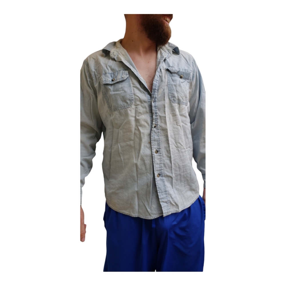 Well used but still has life in it. WRANGLER. Button down Denim shirt. (sku 342)